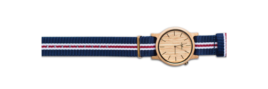 Dřevěné hodinky Woova